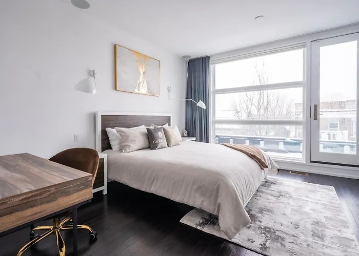 Globalstay Exclusive 4 Bedroom Townhouse In Downtown Toronto With Parking
