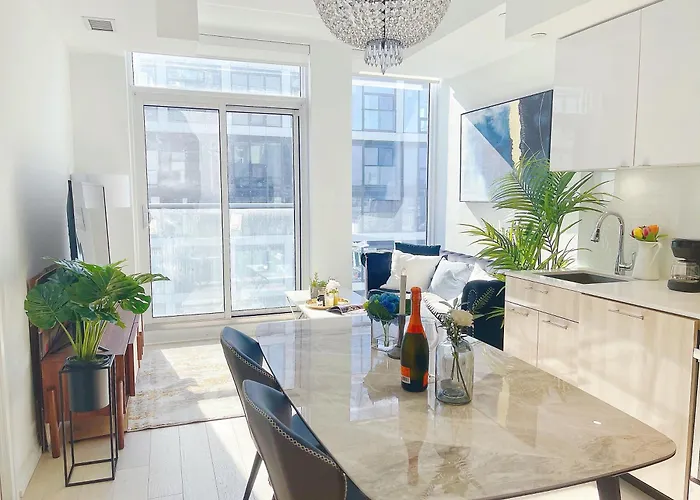 Boutique Penthouse-Live In The Sky With Amazing Lakeview Dt Toronto Infivilla