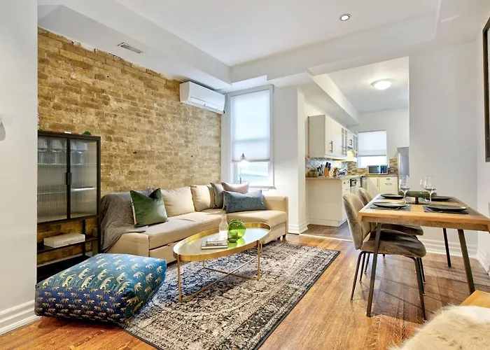 The Mitchell Haus-Style In The Heart Of Toronto
