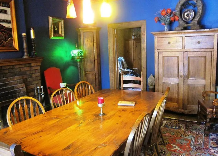 Inverness High Park Bed & Breakfast