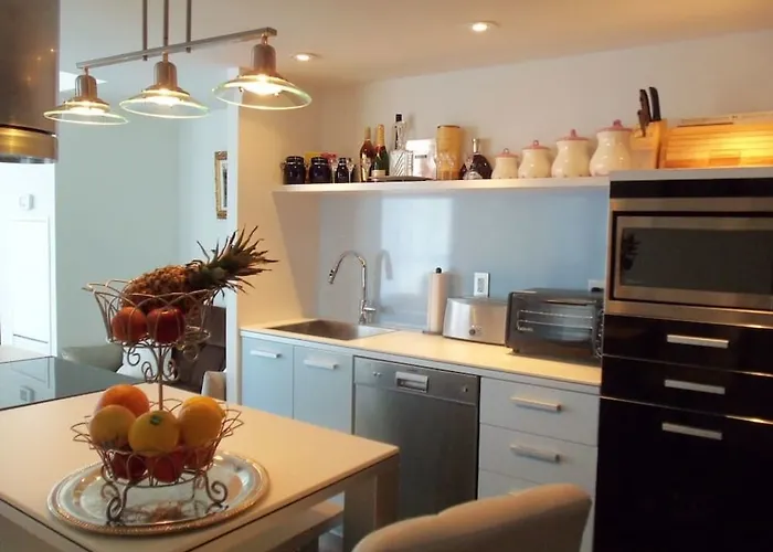Boutique Harbourfront Condos