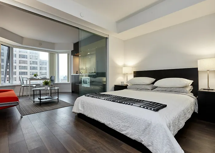 Atlas Suites - Yorkville Furnished Apartments