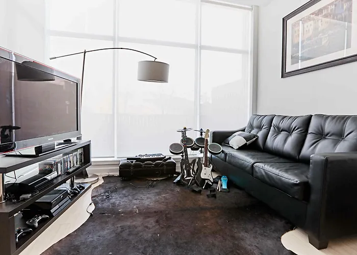 Guestbnb - 2 Storey 3Br Condo Entertainment Dist.