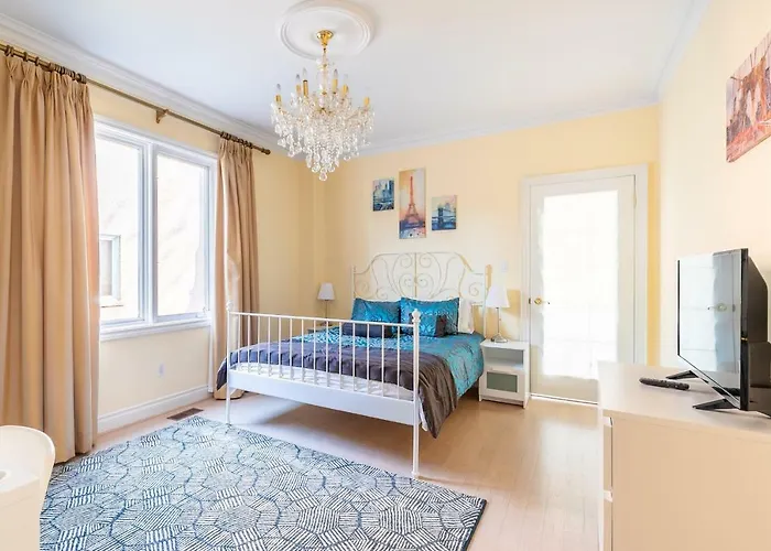Simply Comfort. North York Guest House