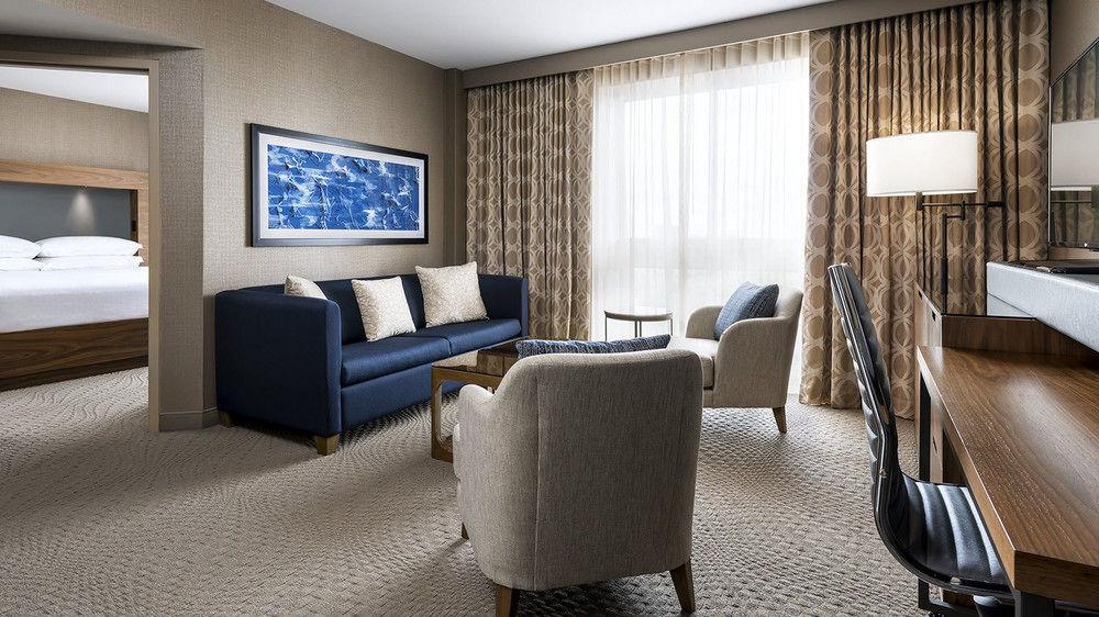 Hotel Sheraton Airport & Conference Centre 4*