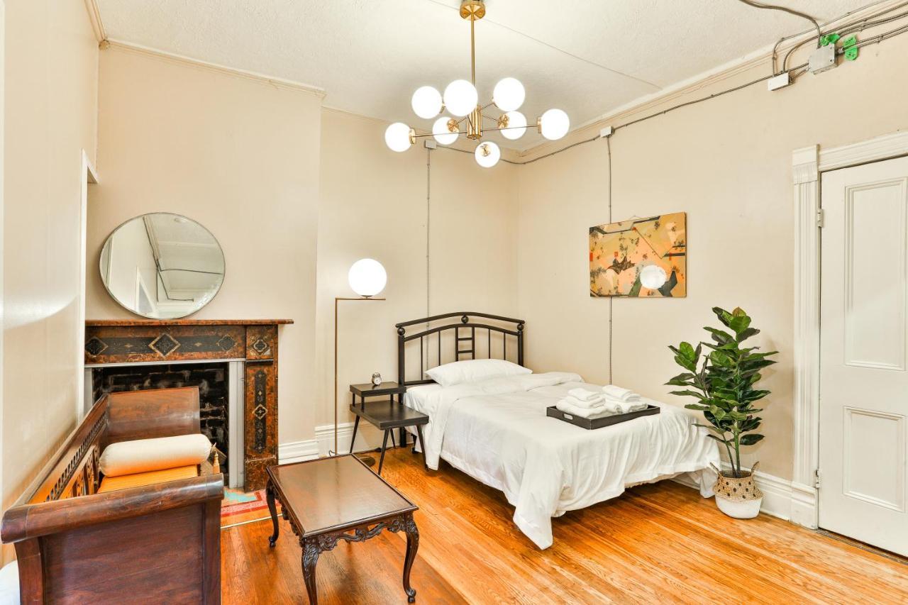 Eclectic Victorian West House 5*
