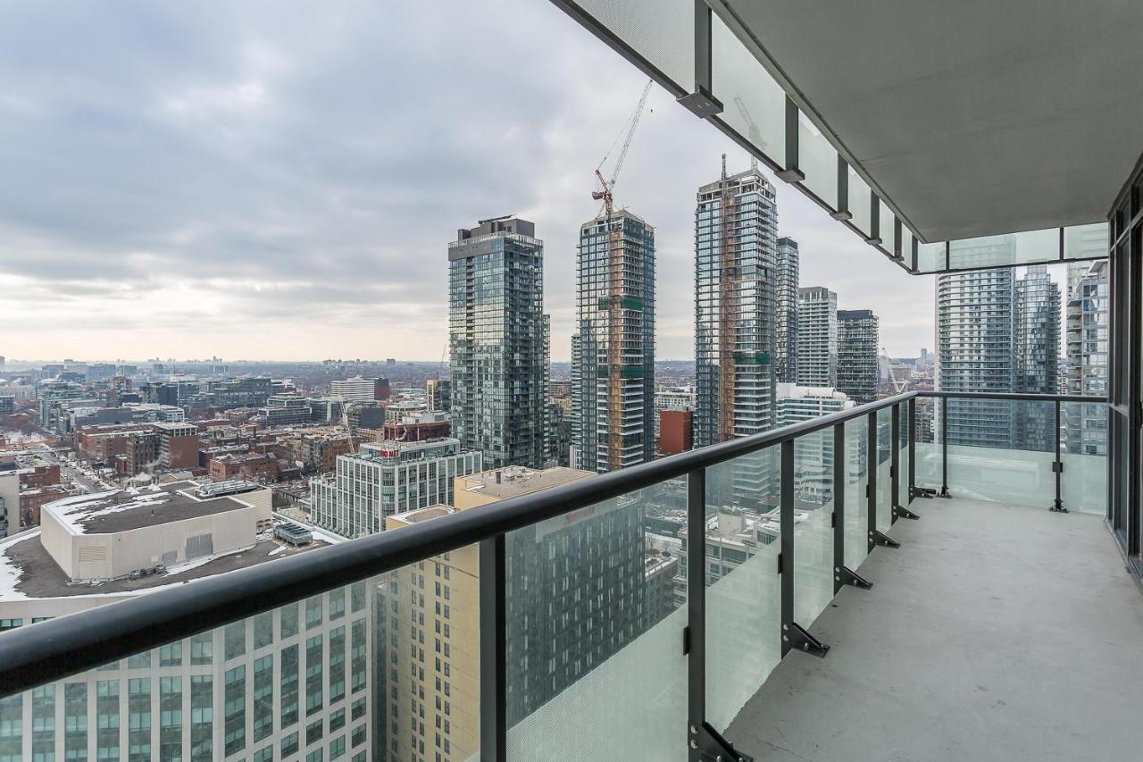And 3* Toronto