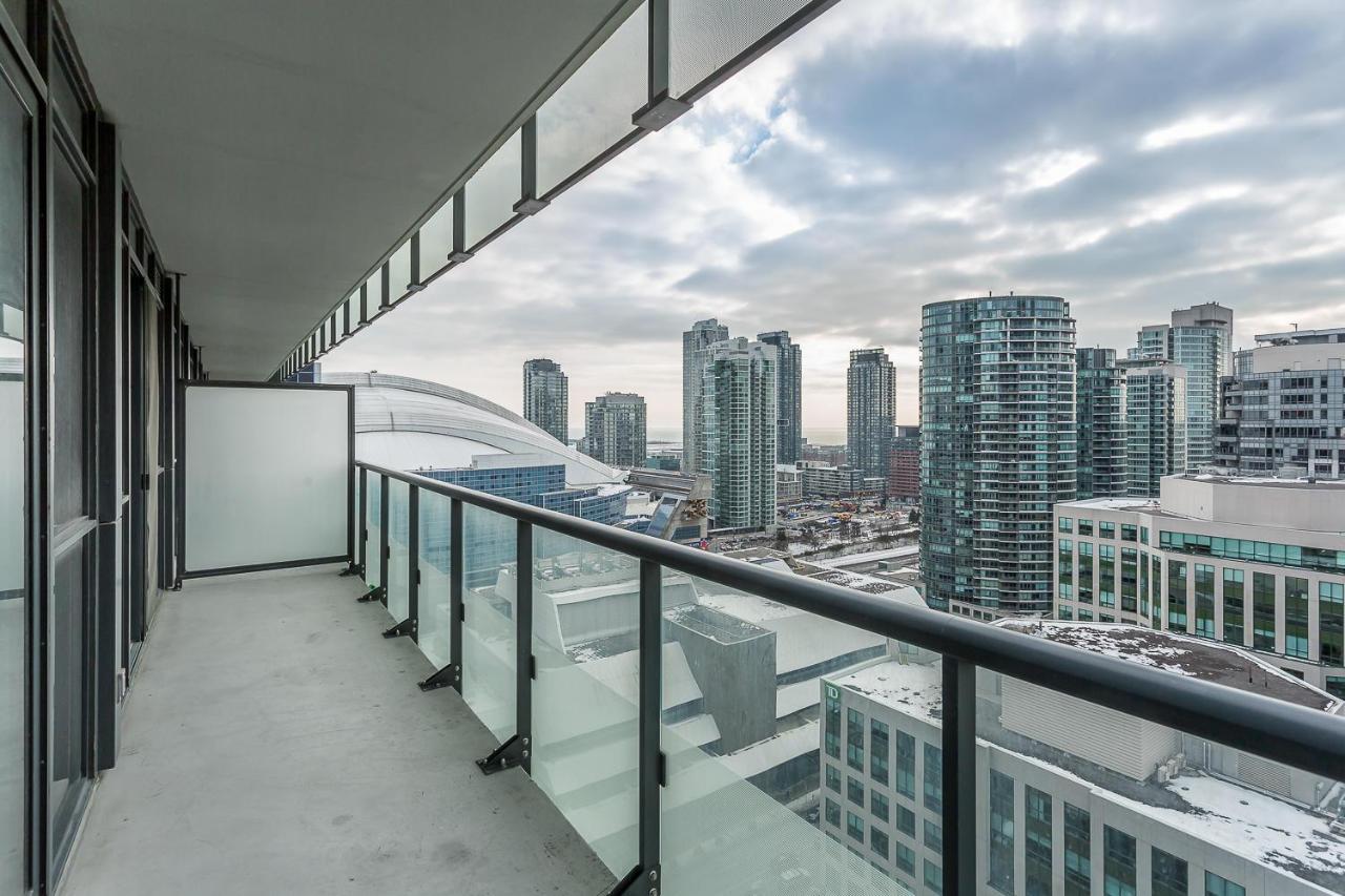 And Aparthotel Toronto