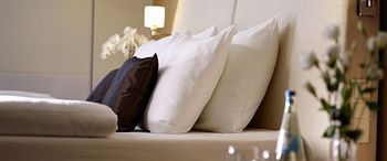 Montecassino & Hotel Toronto