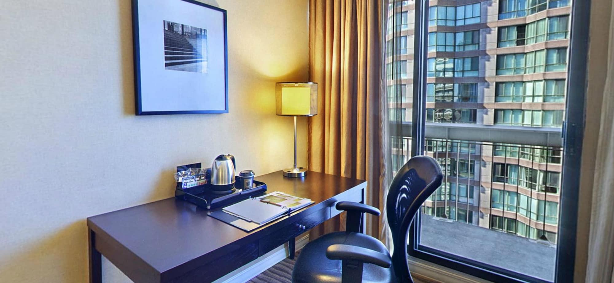 Hotel Chelsea Toronto