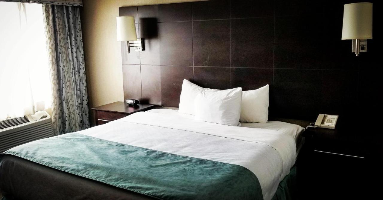 Comfort & Conference Centre Airport Inn