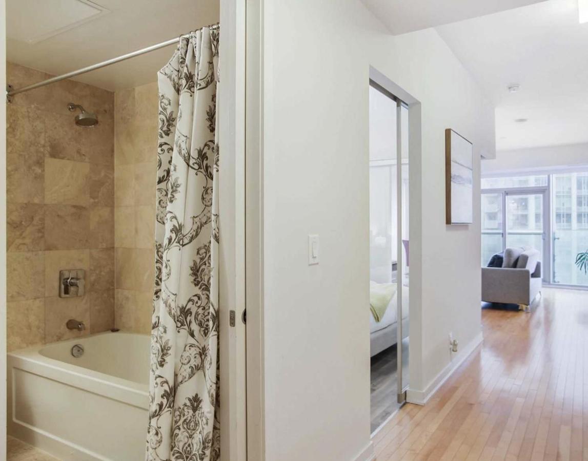 Apartment Downtown Near Cn Tower