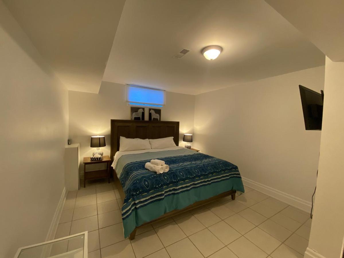 Privatunterkunft Yorkmills And Bayview !c Spacious Modern Private Bdr With Shared Bathroom Toronto