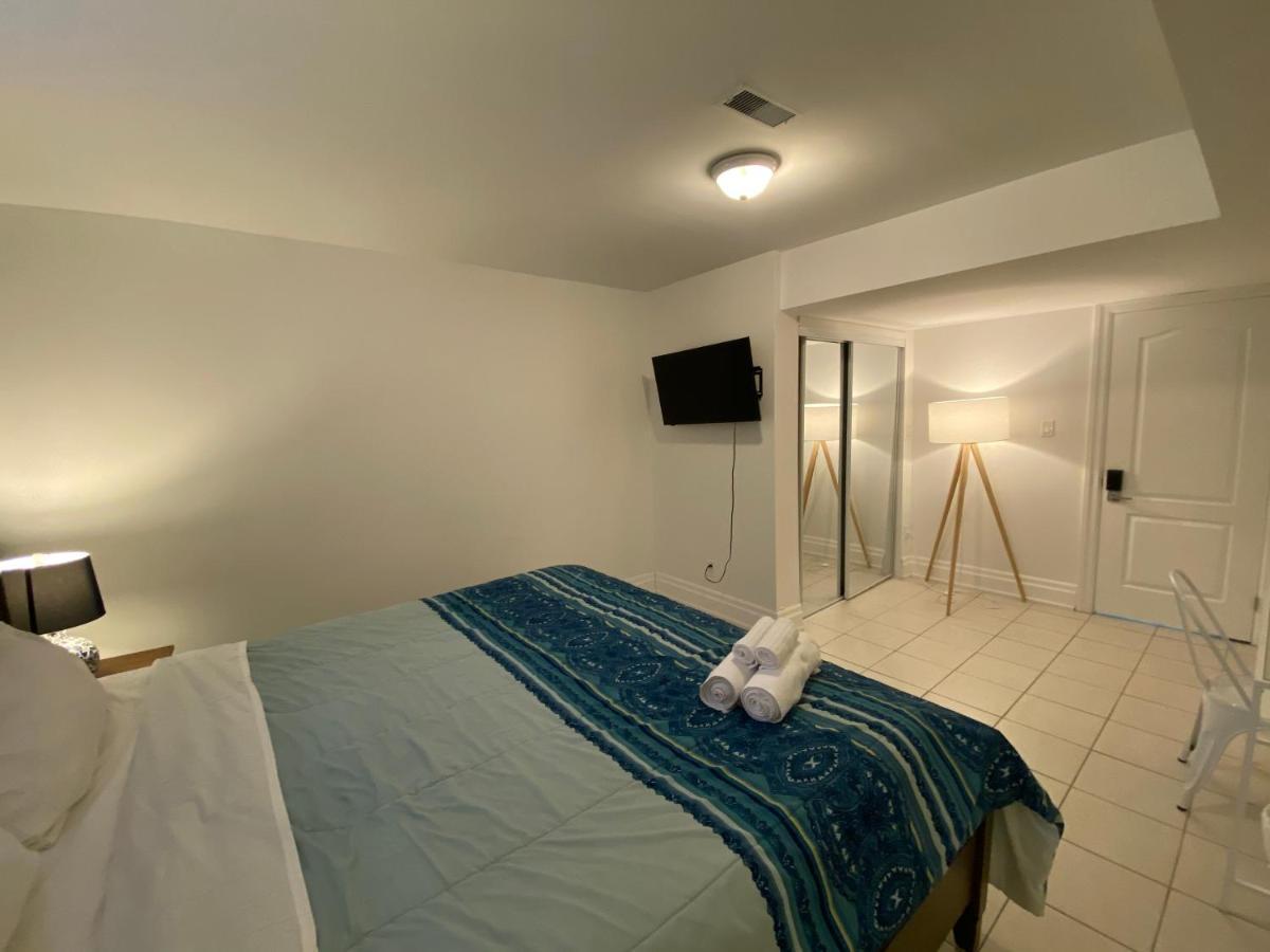 Yorkmills And Bayview !c Spacious Modern Private Bdr With Shared Bathroom *