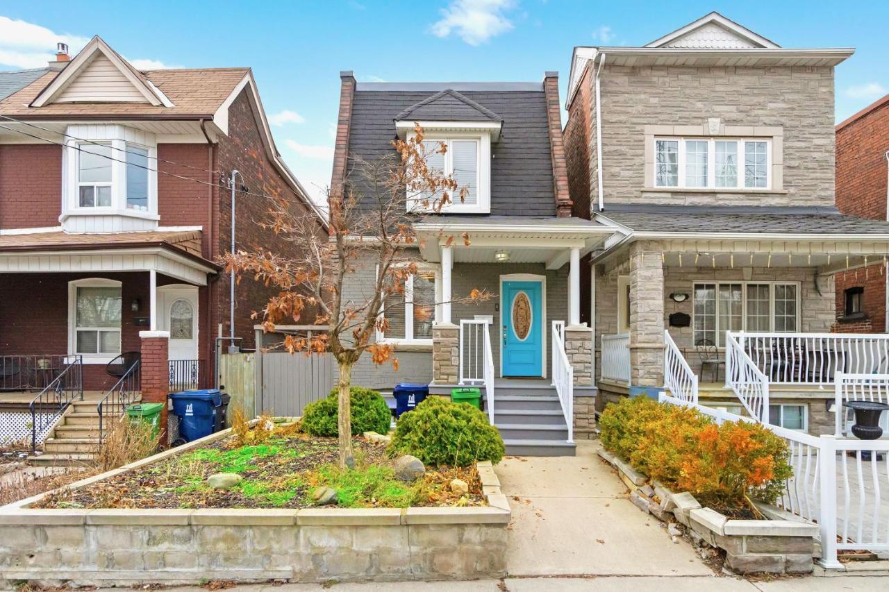 Holiday home Charming 3br Near Downtown Toronto