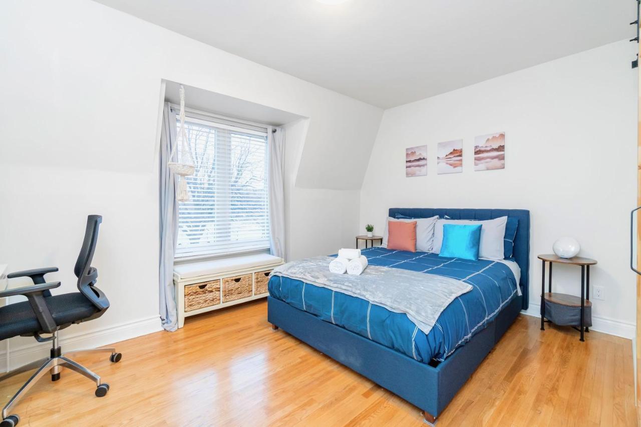 Charming 3br Near Downtown Holiday home Toronto