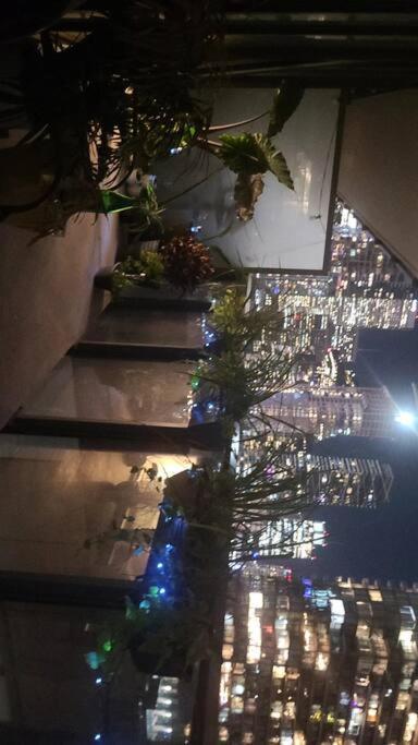 Beautiful One Bdrm Entertainment District Apartment Toronto