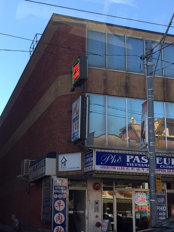 525 Toronto