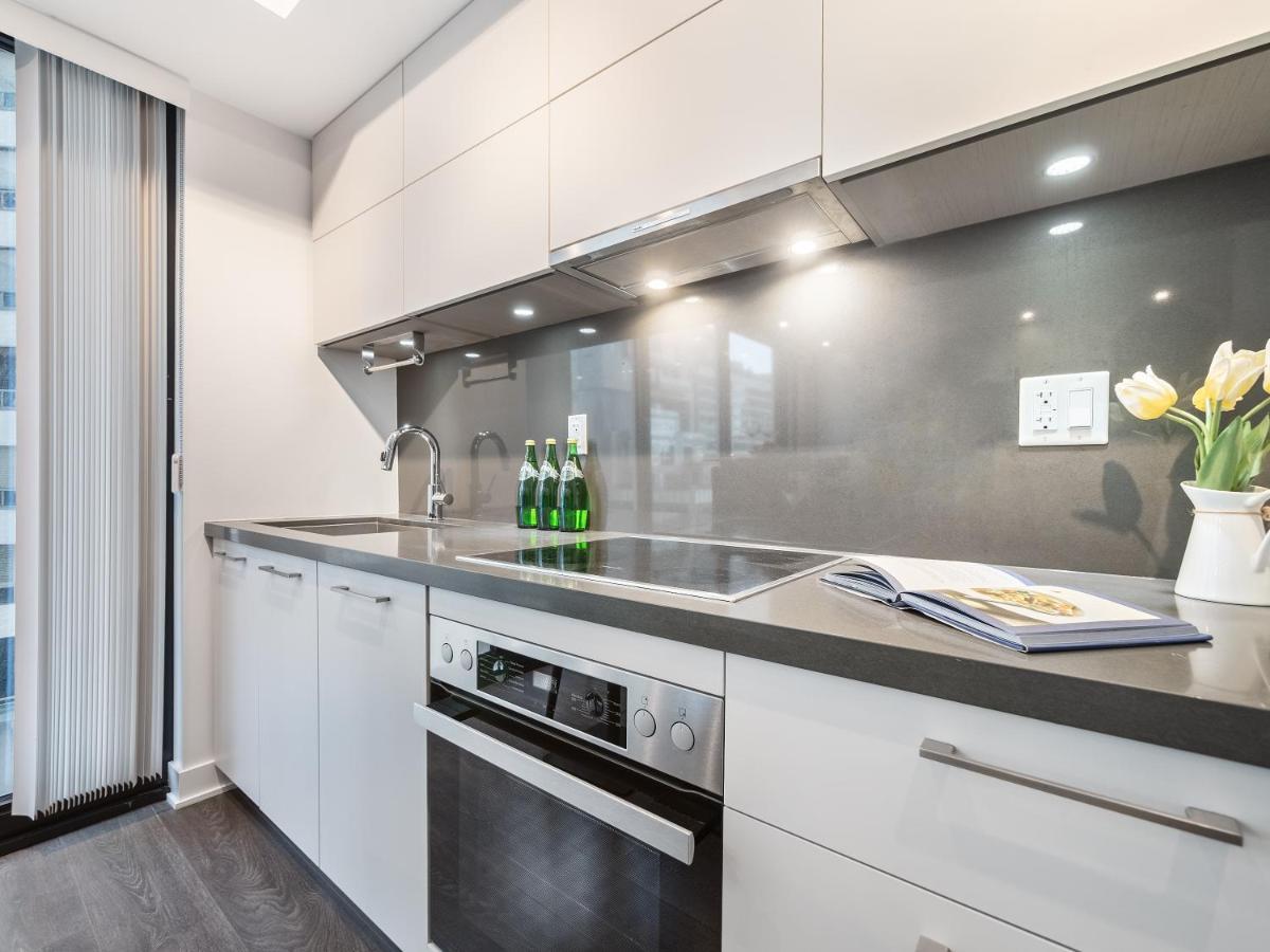 Yorkville Plaza Suites Toronto