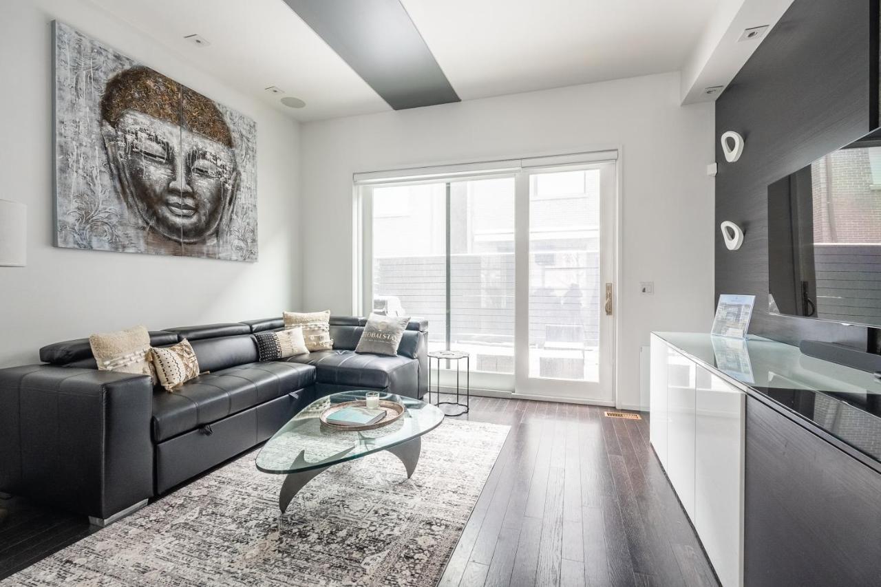 Globalstay Exclusive 4 Bedroom Townhouse In Downtown With Parking * Toronto
