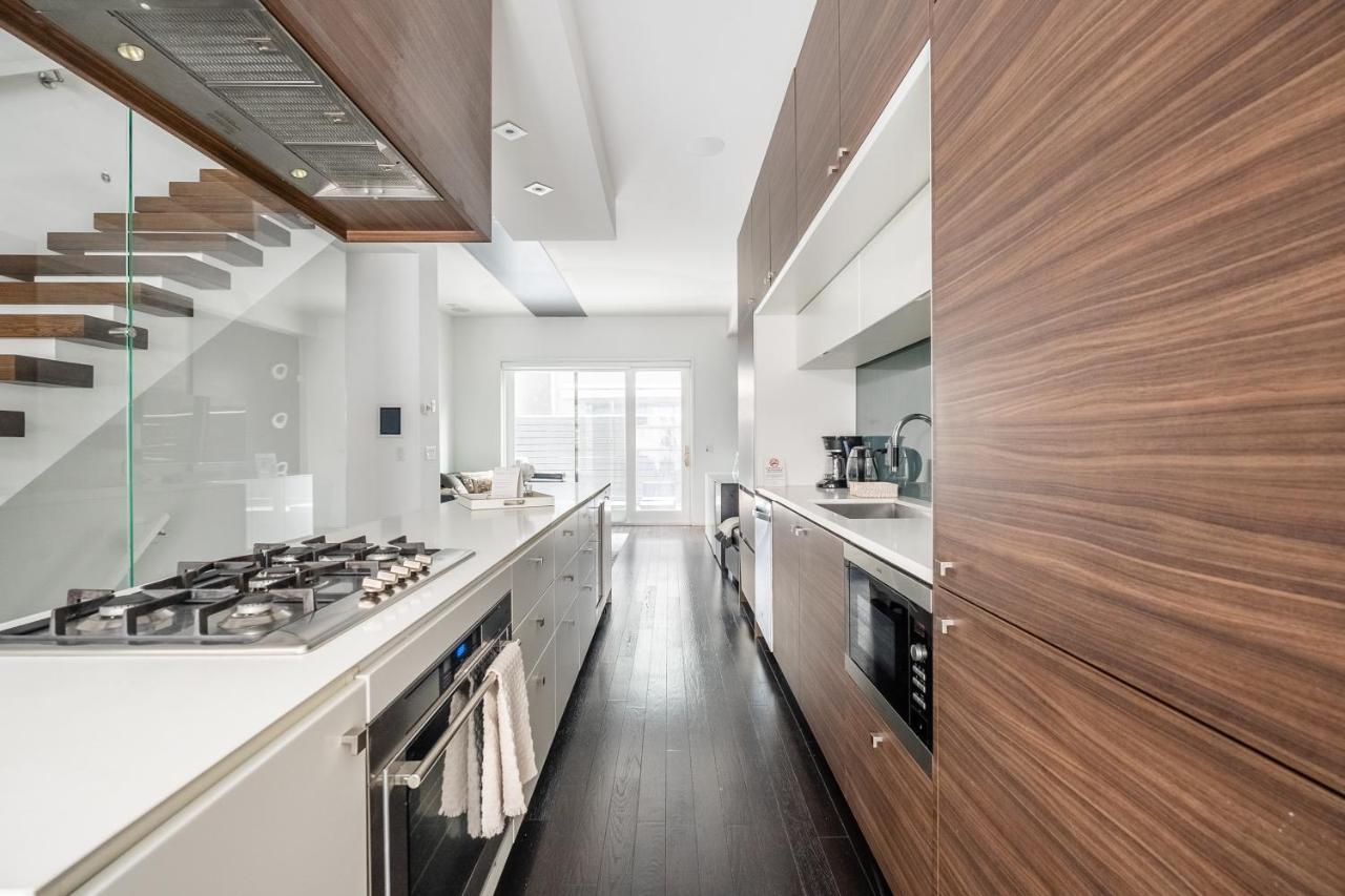 Globalstay Exclusive 4 Bedroom Townhouse In Downtown With Parking Apartment Toronto
