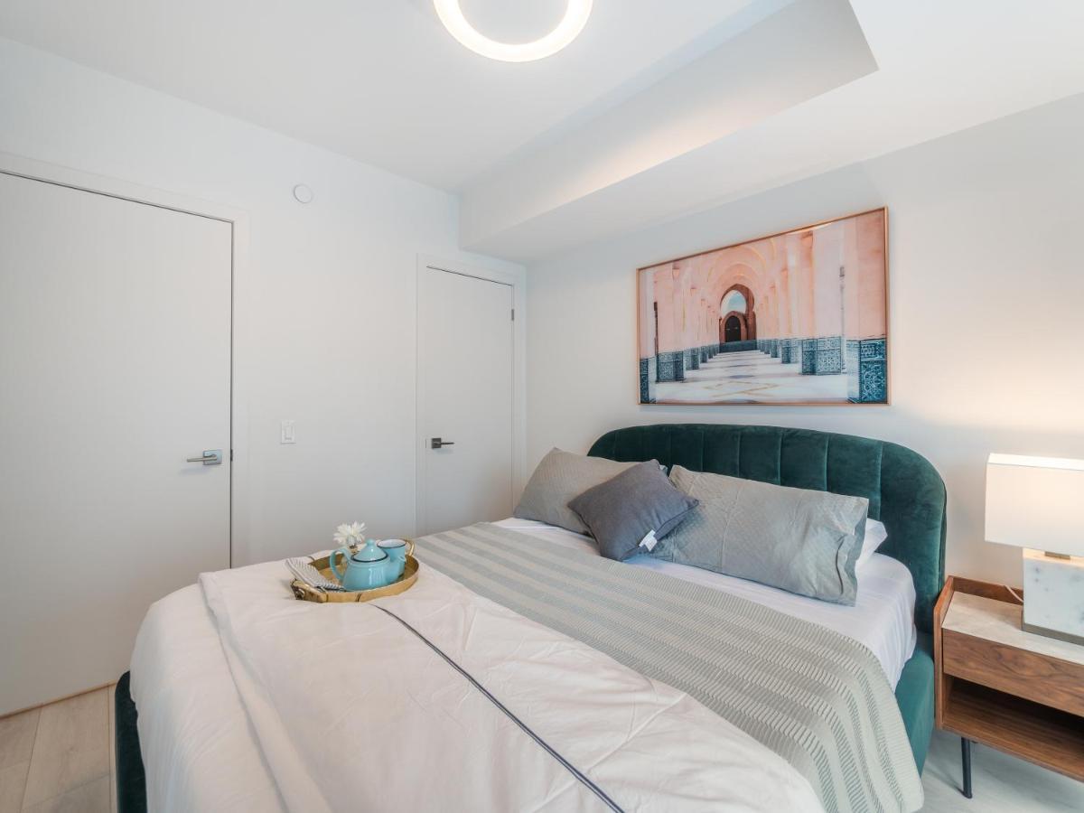 Hotel Yorkville Plaza Suites Toronto