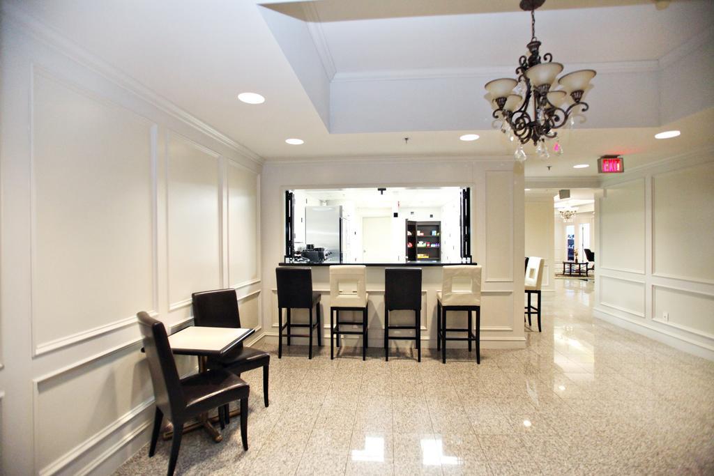 Montecassino & Hotel Toronto