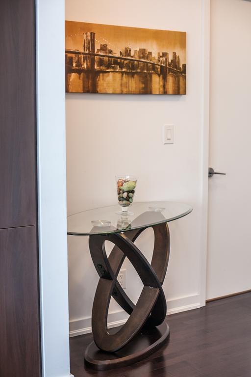 Apartment Corporate Ryan Suites York Street Toronto