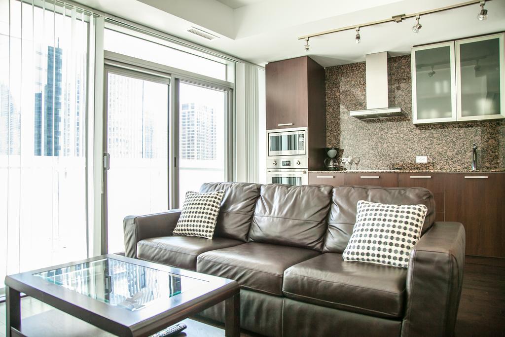 Corporate Ryan Suites York Street Apartment *