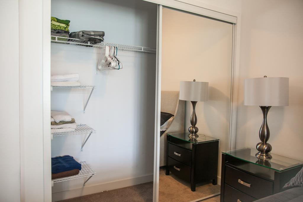 Corporate Ryan Suites York Street * Toronto