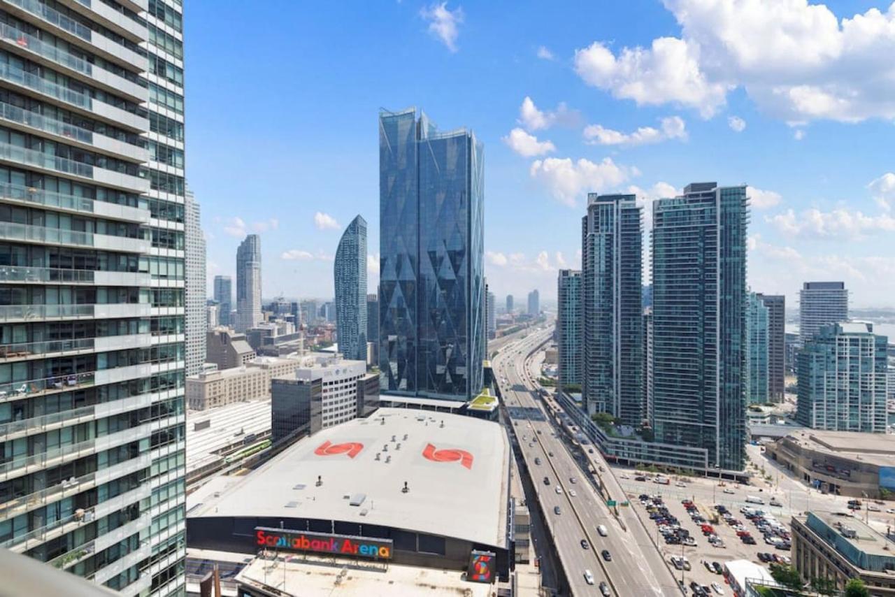 Lux 1 Br-den Dwtn Near Cn Tower With Parking *