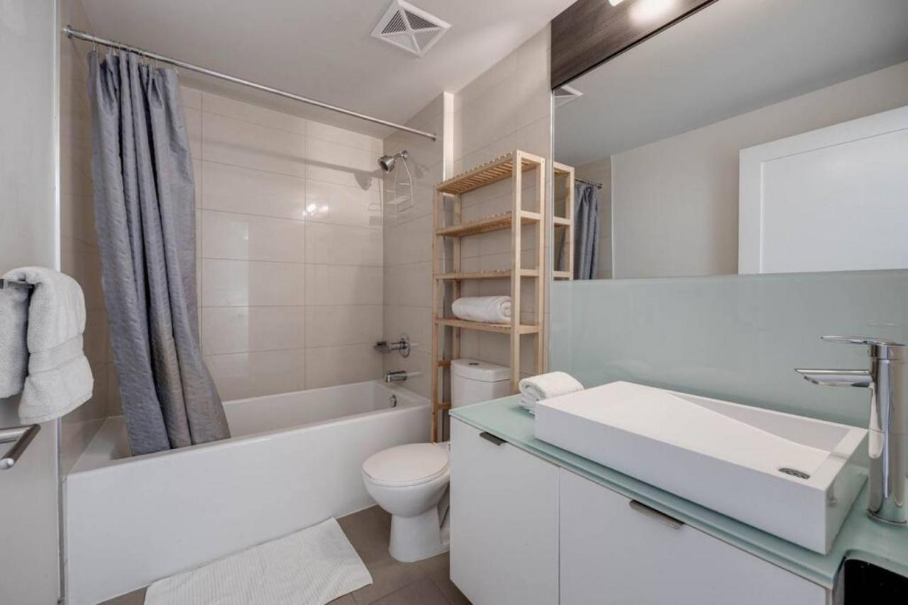 Ferienhaus Exec 2br 2bth W Million Dollar View Of Cn Tower *