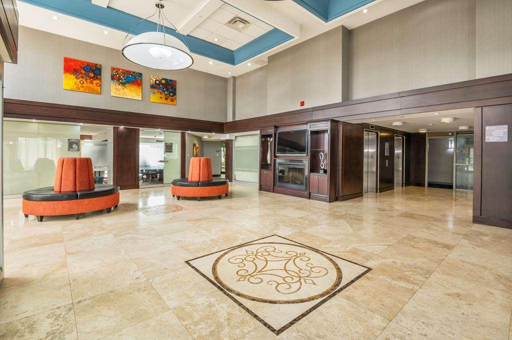 Comfort & Conference Centre Airport