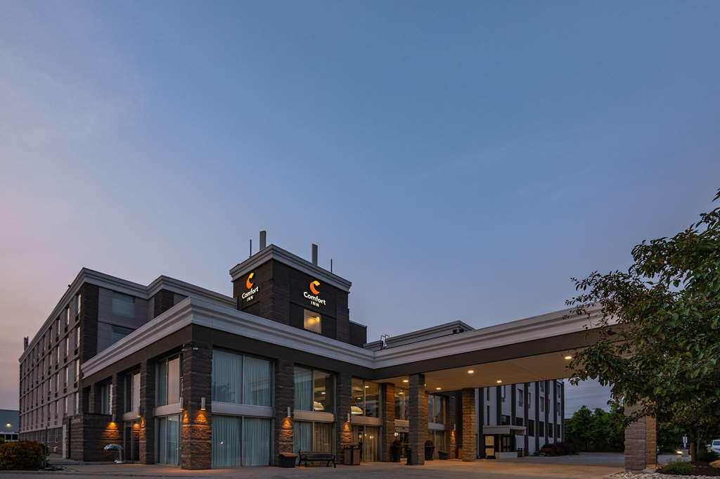 Inn Comfort & Conference Centre Airport 3*