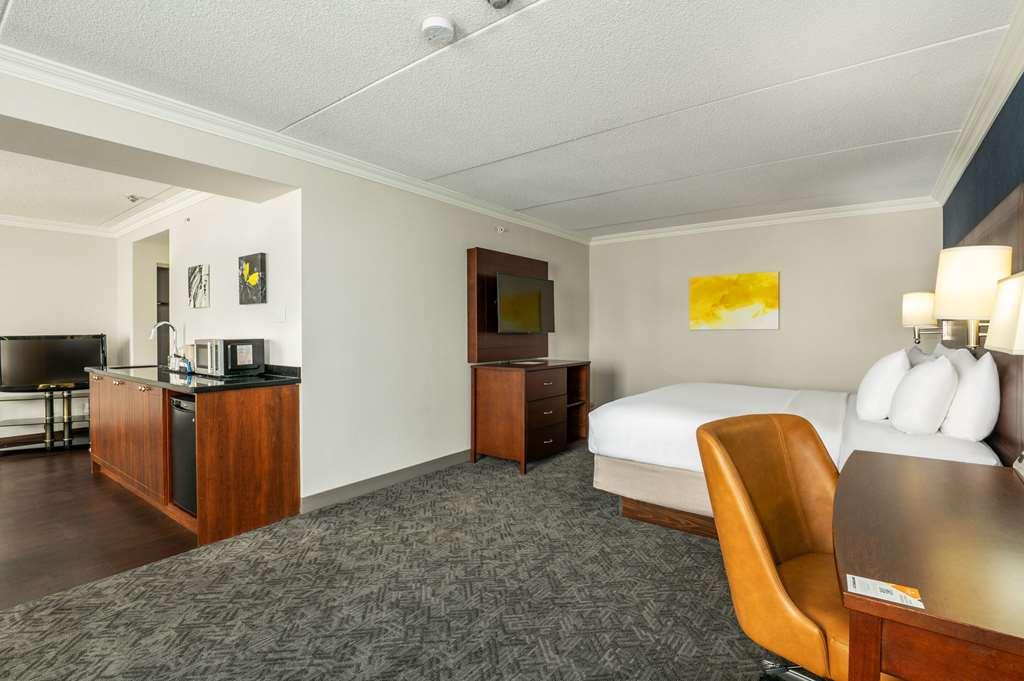 Comfort & Conference Centre Airport