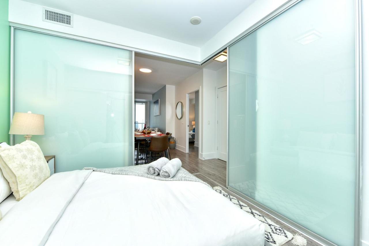 300 Front Hotel