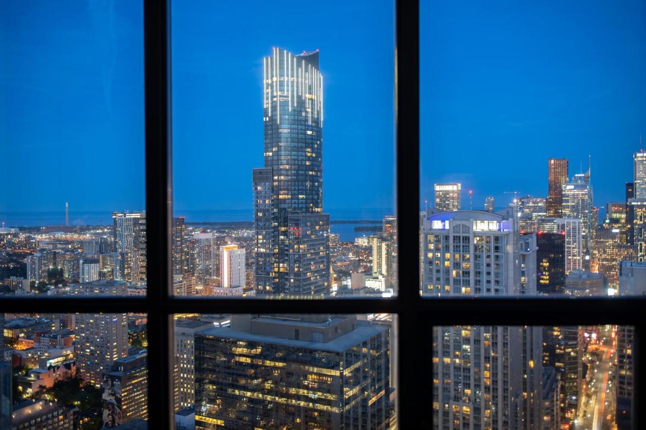 Privatunterkunft Great View High Rise In Toronto