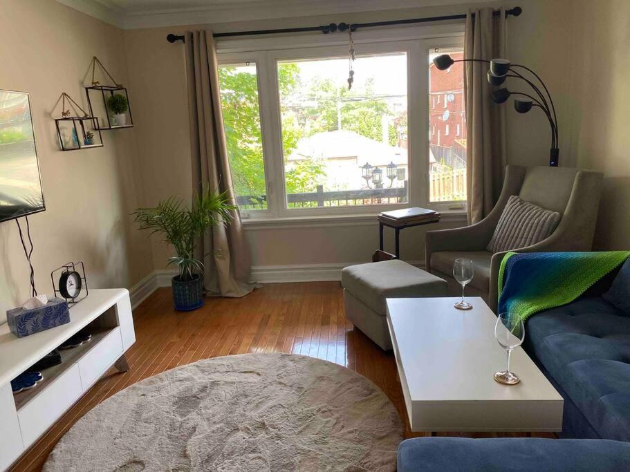 Cozy & Stylish 2 Bd In Midtown *