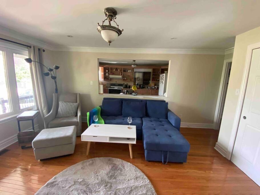 Cozy & Stylish 2 Bd In Midtown Apartment *