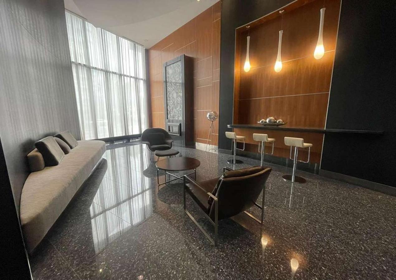 Holiday Premium Inn 4*