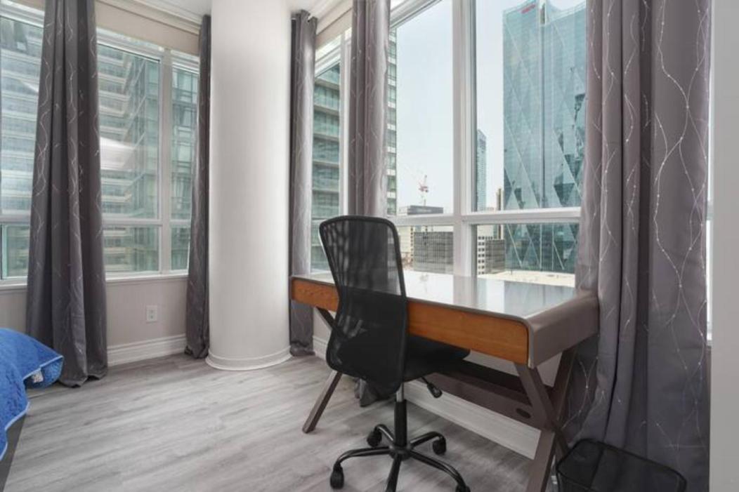 Simply Comfort Suites - One Den With Scotiabank Arena View Toronto