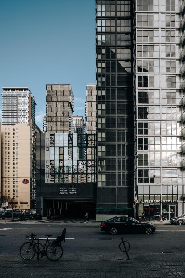 Stylish At 300 Front Street W