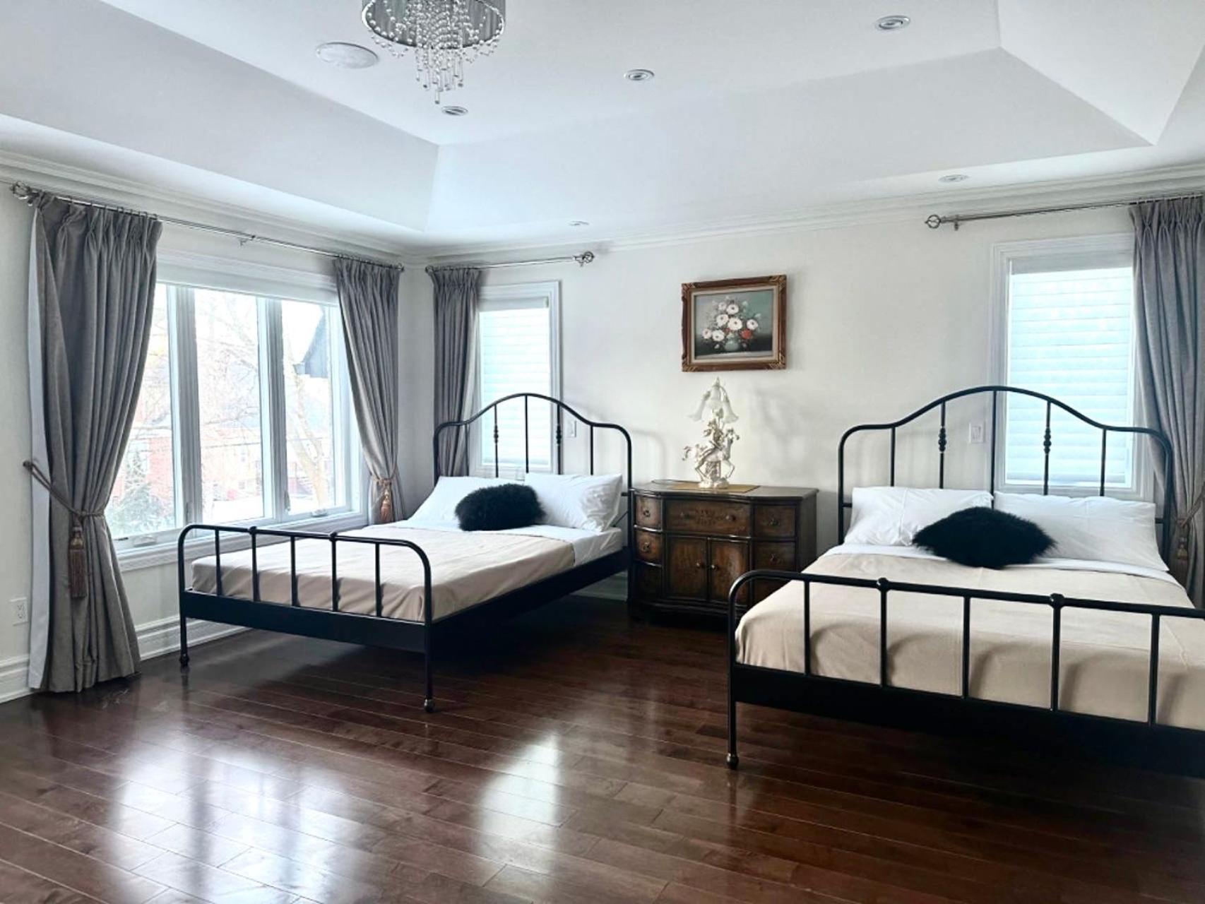 Beautiful House Near North York Center Guest house Toronto