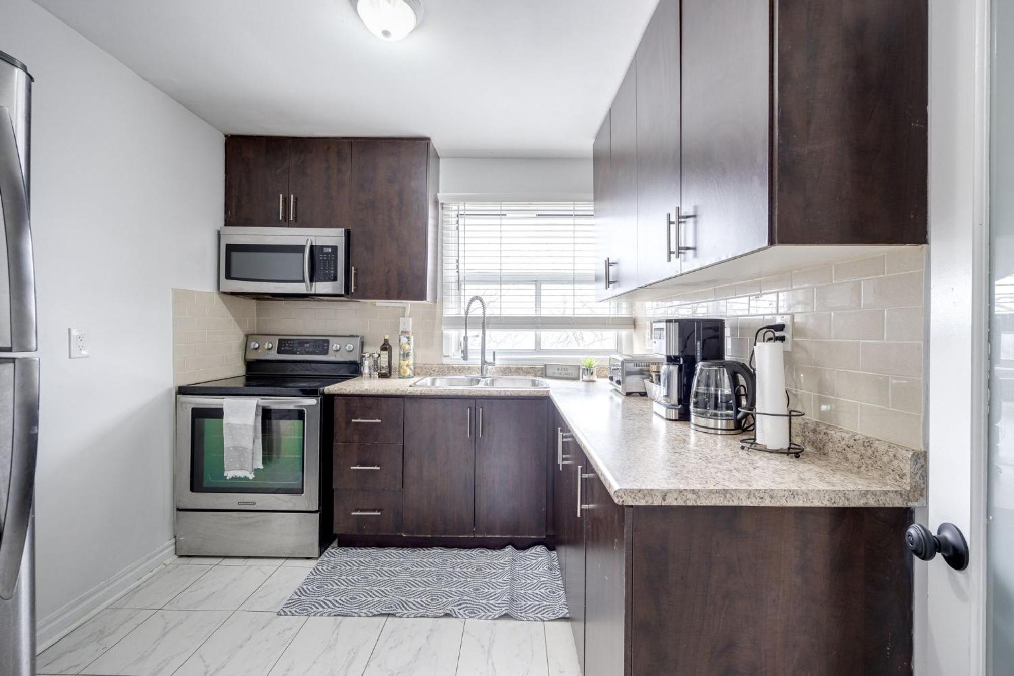 Eglinton West Guest *