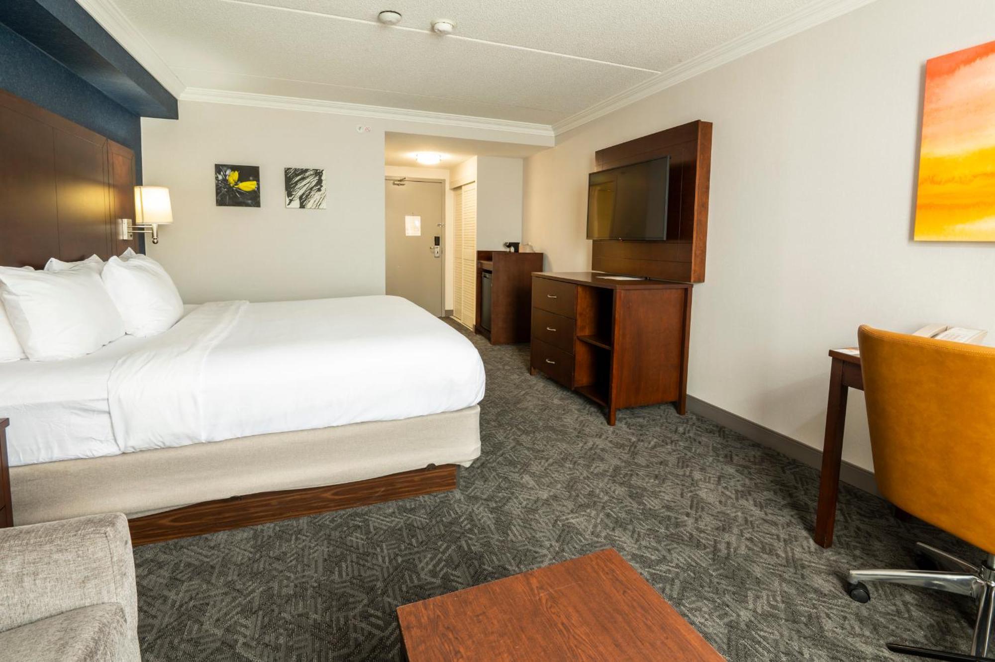 Inn Comfort & Conference Centre Airport 3*