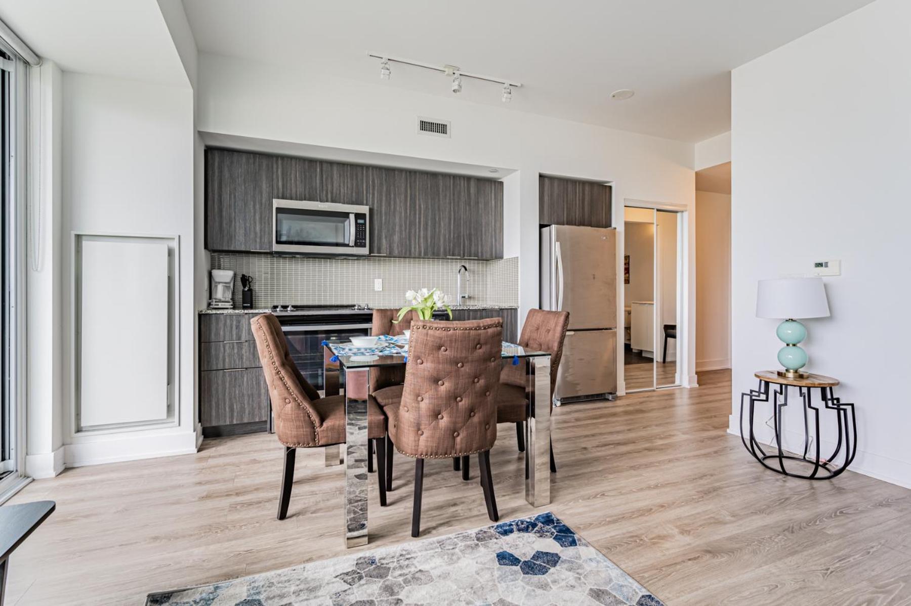 Luxury Close To Rogers Center In Downtown Core Guest house *