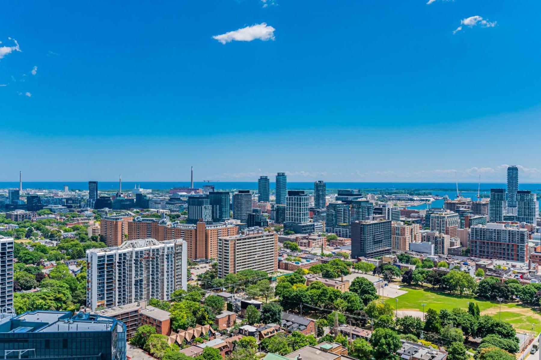 Luxury Close To Rogers Center In Downtown Core Guest house