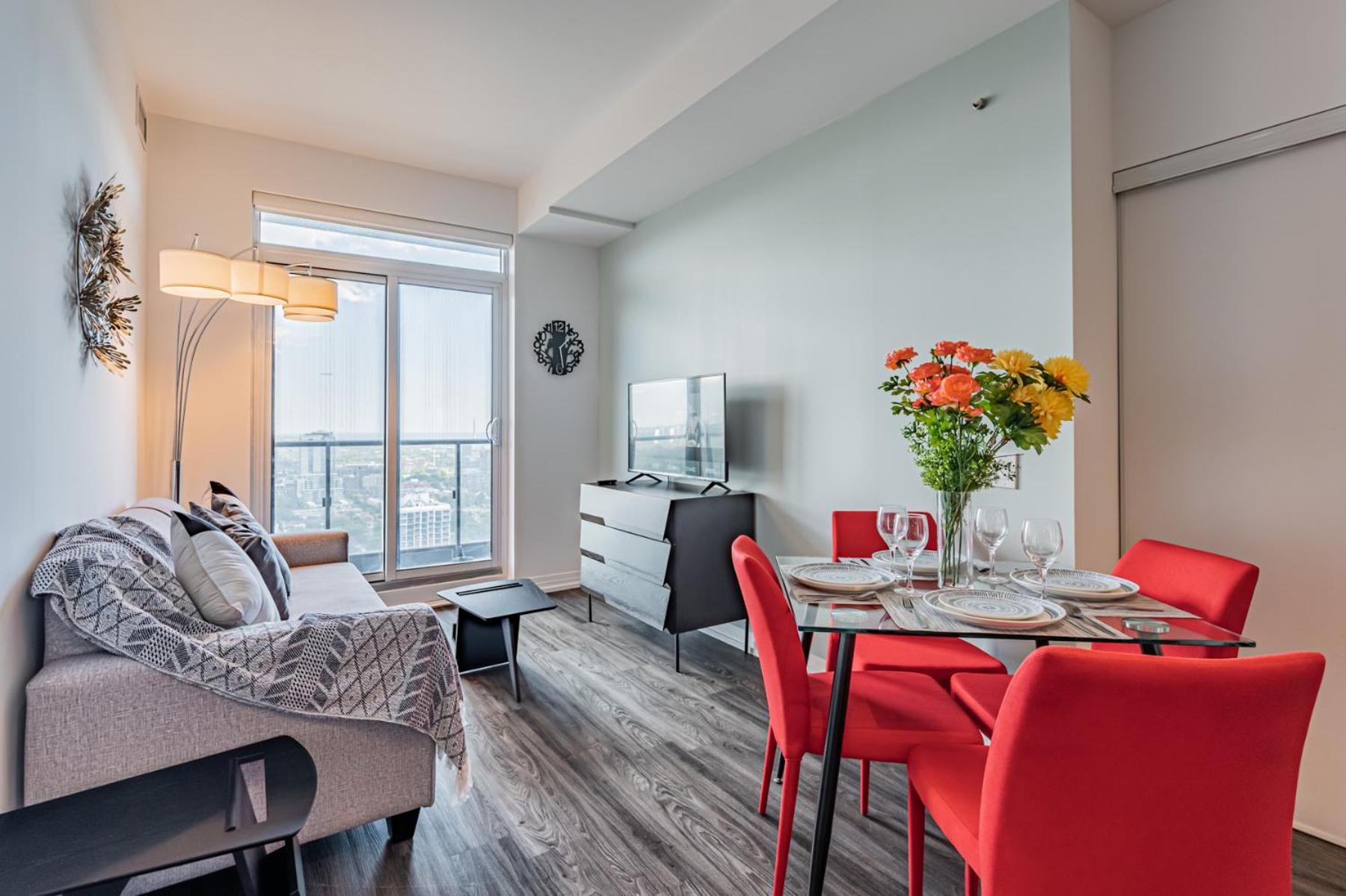 Luxury Close To Rogers Center In Downtown Core * Toronto