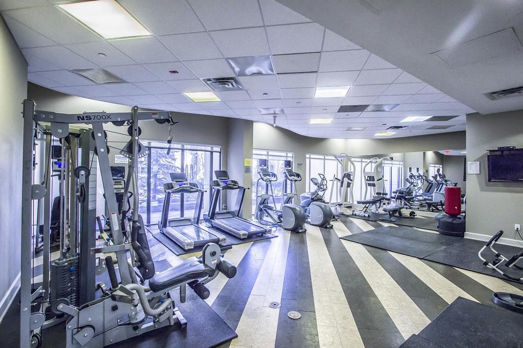 Mary-am Suites - Terraces Of St. Gabriel - Furnished Condo Toronto