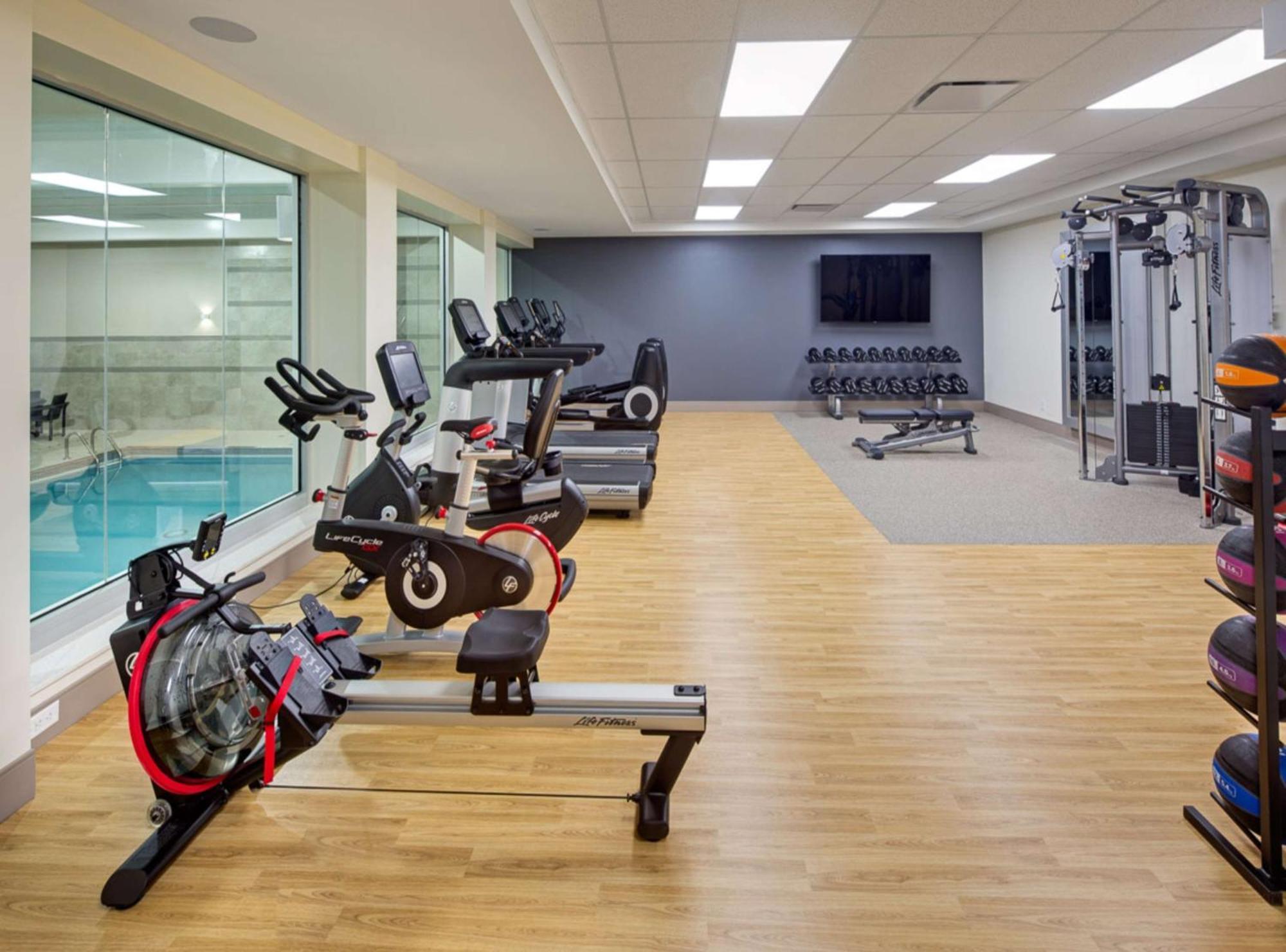 Doubletree By Hilton Airport, On 4* Toronto